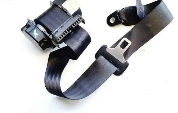 Volvo V50 Middle seatbelt (rear) 6029329r0f 30615642 6029329r0f30615642