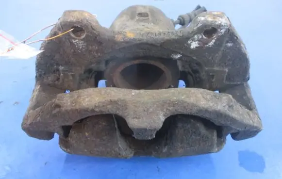 Peugeot 806 Front brake caliper