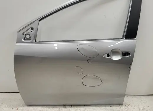 Toyota Yaris XP210 Front door 