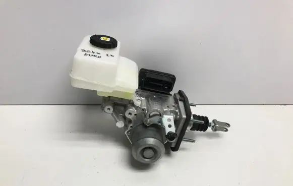 Master brake cylinder