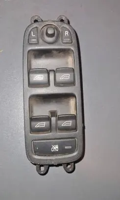 Volvo S40 Electric window control switch 30746183 03451700