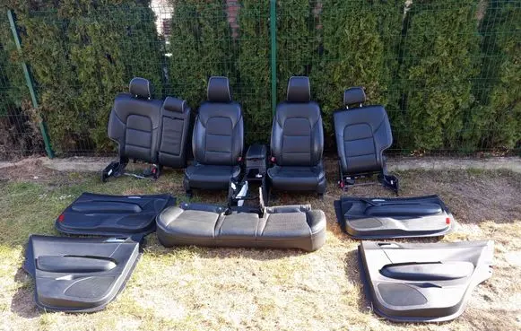KIA Sportage Seat set 
