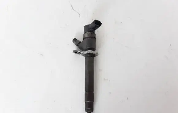 Volvo XC70 Fuel injector