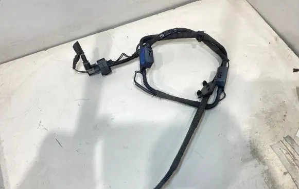 BMW 5 F10 F11 Windshield washer fluid hose 5300819 030212