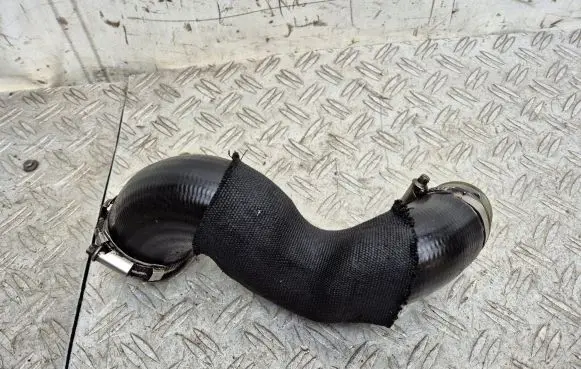 Audi A4 S4 B7 8E 8H Intercooler hose/pipe 8E0145790D