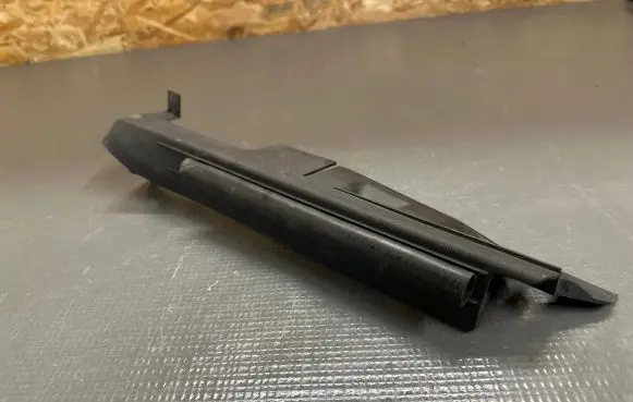 Fender end trim