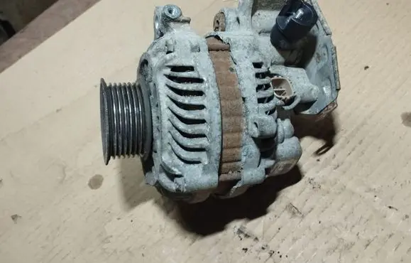 Honda Civic Generator/alternator AHGA67