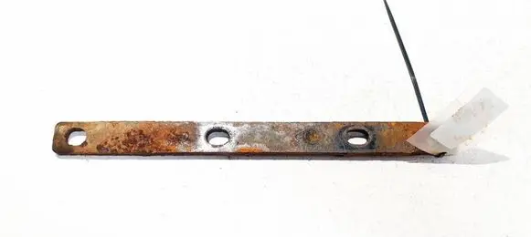 Toyota Land Cruiser (HDJ90) Engine mounting bracket 