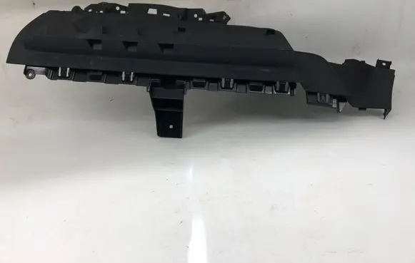 BMW X1 U11 (D) pillar trim (bottom) 9462433