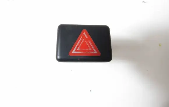 Audi A4 S4 B6 8E 8H Hazard light switch 8E0941509