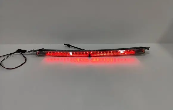 BMW 5 E60 E61 Third/center stoplight 229821 229800