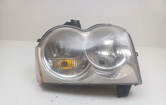 Jeep Grand Cherokee (WK) Headlight/headlamp
