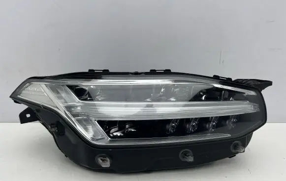 Volvo XC90 Headlight/headlamp 32228689