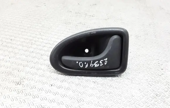 Opel Vivaro Front door interior handle