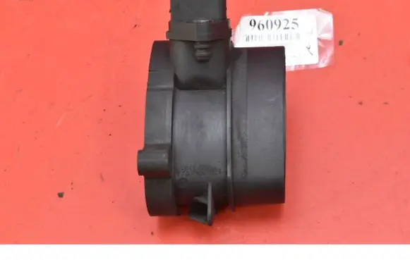 BMW 5 E39 Mass air flow meter 7787076