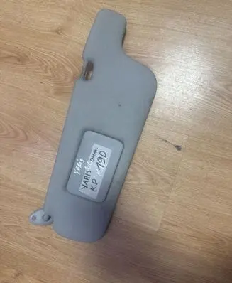 Toyota Yaris Sun visor