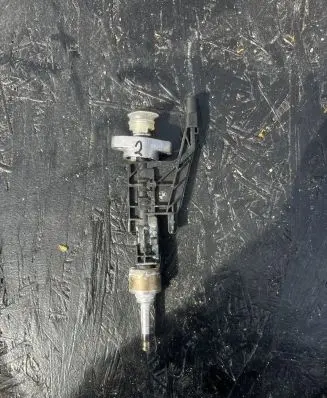 BMW X4M F98 Fuel injector 8671991