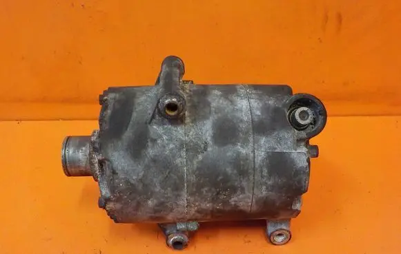 Ford Mondeo MK IV Air conditioning (A/C) compressor (pump) AV6119D629CB0