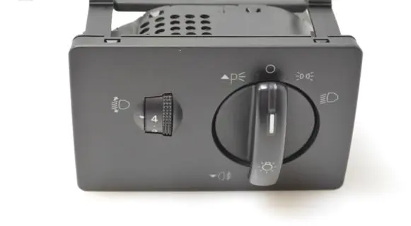 Ford Focus Light switch 7M5T13A024MA