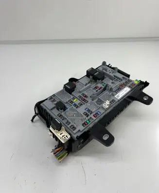 Jaguar F-Pace Fuse module JX6314N030AB