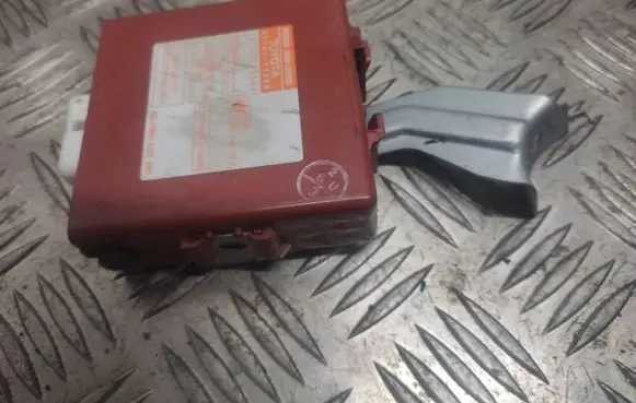 Door central lock control unit/module