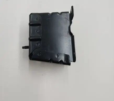Nissan Leaf II (ZE1) Rear bumper support beam 