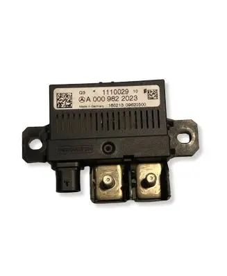 Mercedes-Benz B W246 W242 Charging relay 1110029 A0009822023