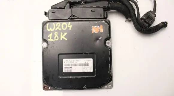 Mercedes-Benz C W204 Engine control unit/module ECU A2711534579