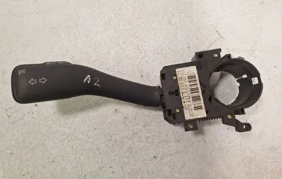 Audi A2 Indicator stalk 8L0953513G