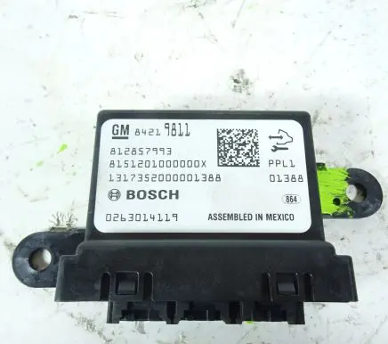 Opel Insignia A Engine control unit/module 84219811