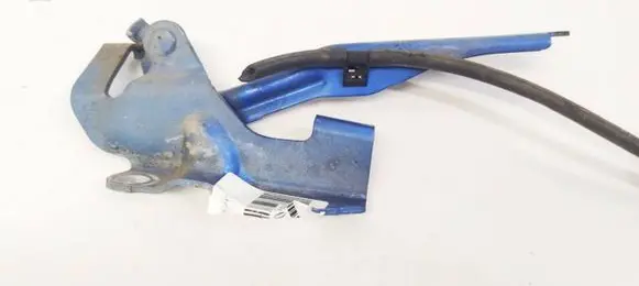 Mazda 3 I Engine bonnet/hood hinges