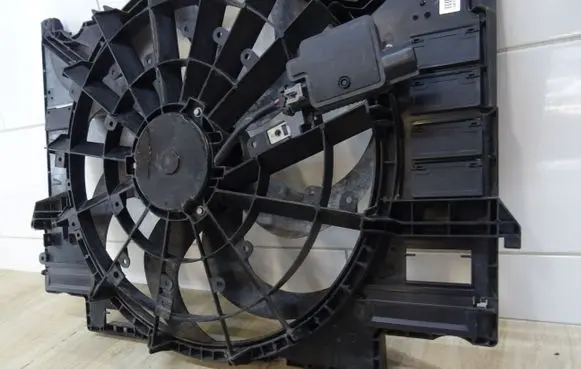 Jaguar XE Air conditioning (A/C) fan (condenser) GX738C607AE