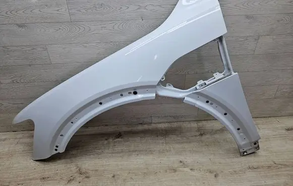Audi Q8 e-tron Fender 4KE821021C