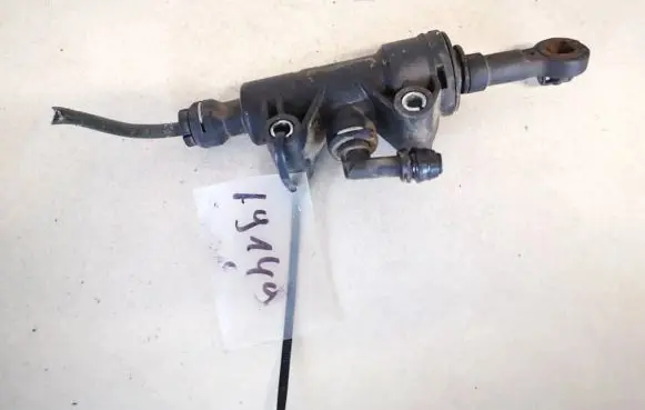 Peugeot 807 Clutch master cylinder