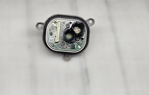 Audi A4 S4 B9 LED ballast control module E99006