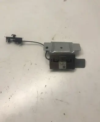 Mercedes-Benz GLE AMG (W166 - C292) Aerial antenna amplifier A2929055400