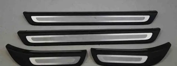 Audi Q5 SQ5 sill trim set (inner) 8R0853374D 8R0853373D