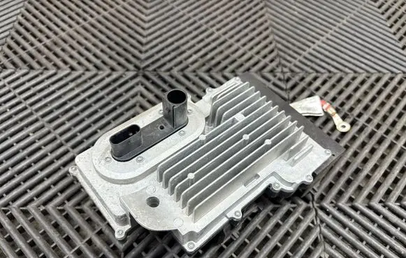 Volvo XC90 Battery control module BK9KB