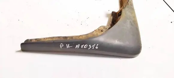 Nissan X-Trail T30 Front mudguard 638558h300