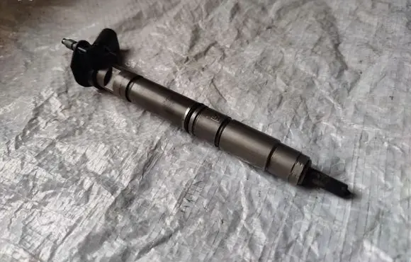 Audi A6 C7 Fuel injector 059130277CT