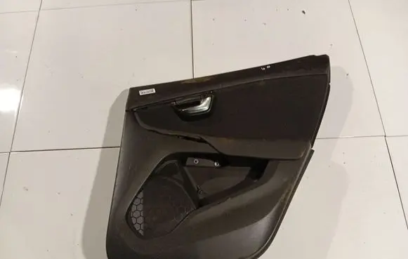 Volvo V40 Rear door card panel trim