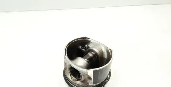 BMW 3 E90 E91 Piston 
