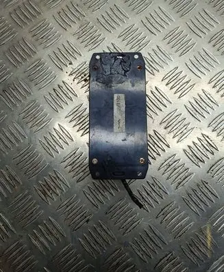 Porsche Boxster 986 Antenna control unit 9057092244 021026C 021668