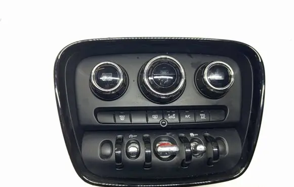 Mini Clubman F54 Climate control unit 9318940 3200297002 5HB01238501