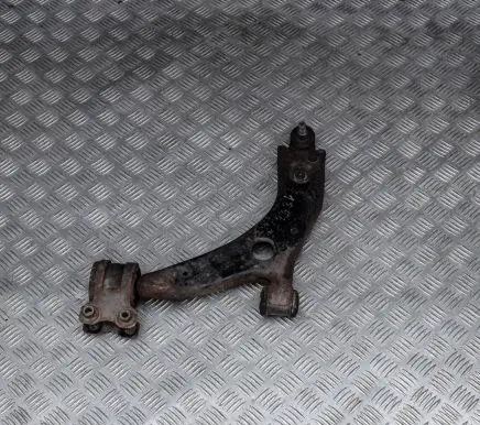 Ford Focus Front lower control arm/wishbone