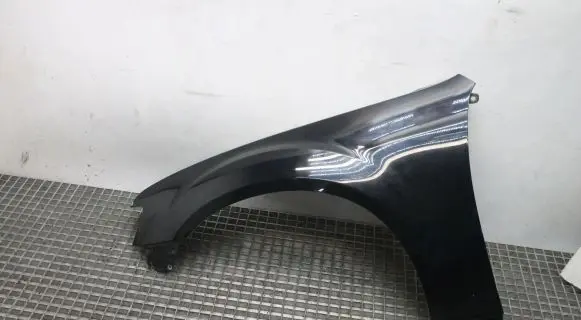 Chrysler 300C Fender