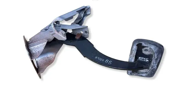 Subaru Forester SH Brake pedal 810248S