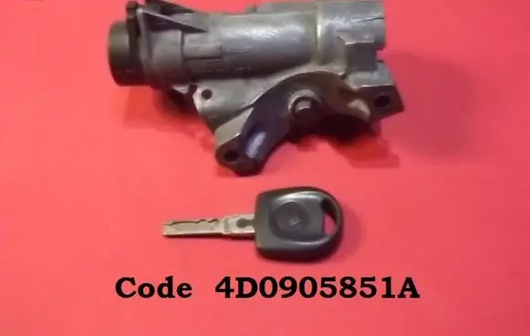 Volkswagen PASSAT B5 Ignition lock 4D0905851A