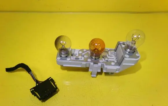 Mercedes-Benz B W245 Tail light bulb cover holder A1698200377