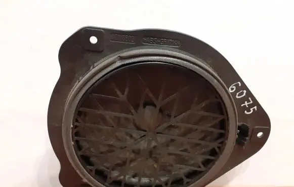 Audi A5 8T 8F Front door speaker 6075 A0110602